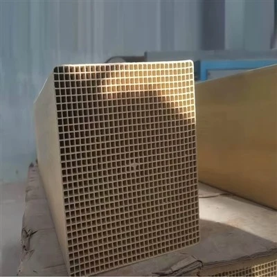 中国分類協会によって認定されたSCR Catalystは、ユーロVIよりも優れたNOX排出基準を備えています